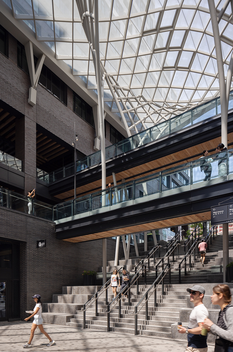 Toronto architecture photographer, The Well photography. The Well Toronto condominiums offer 2 distinct living opportunities; urban living along Front Street and boutique signature living along Wellington Street. 