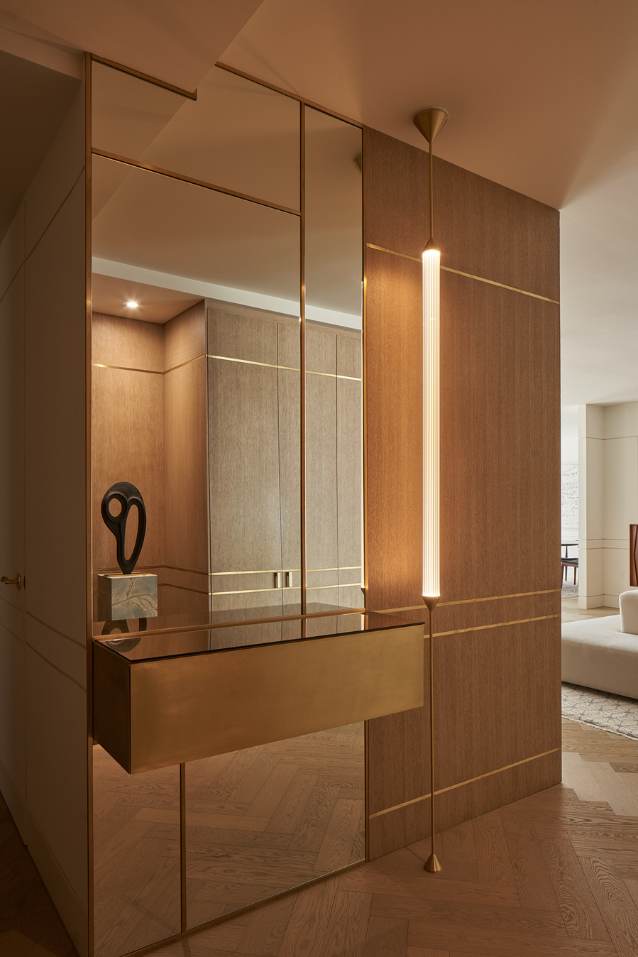 Toronto condo luxury fit out, interior design by Belgium based Studio P Architects. Photographed by Canadian Architectural photographer Adrian Ozimek. 