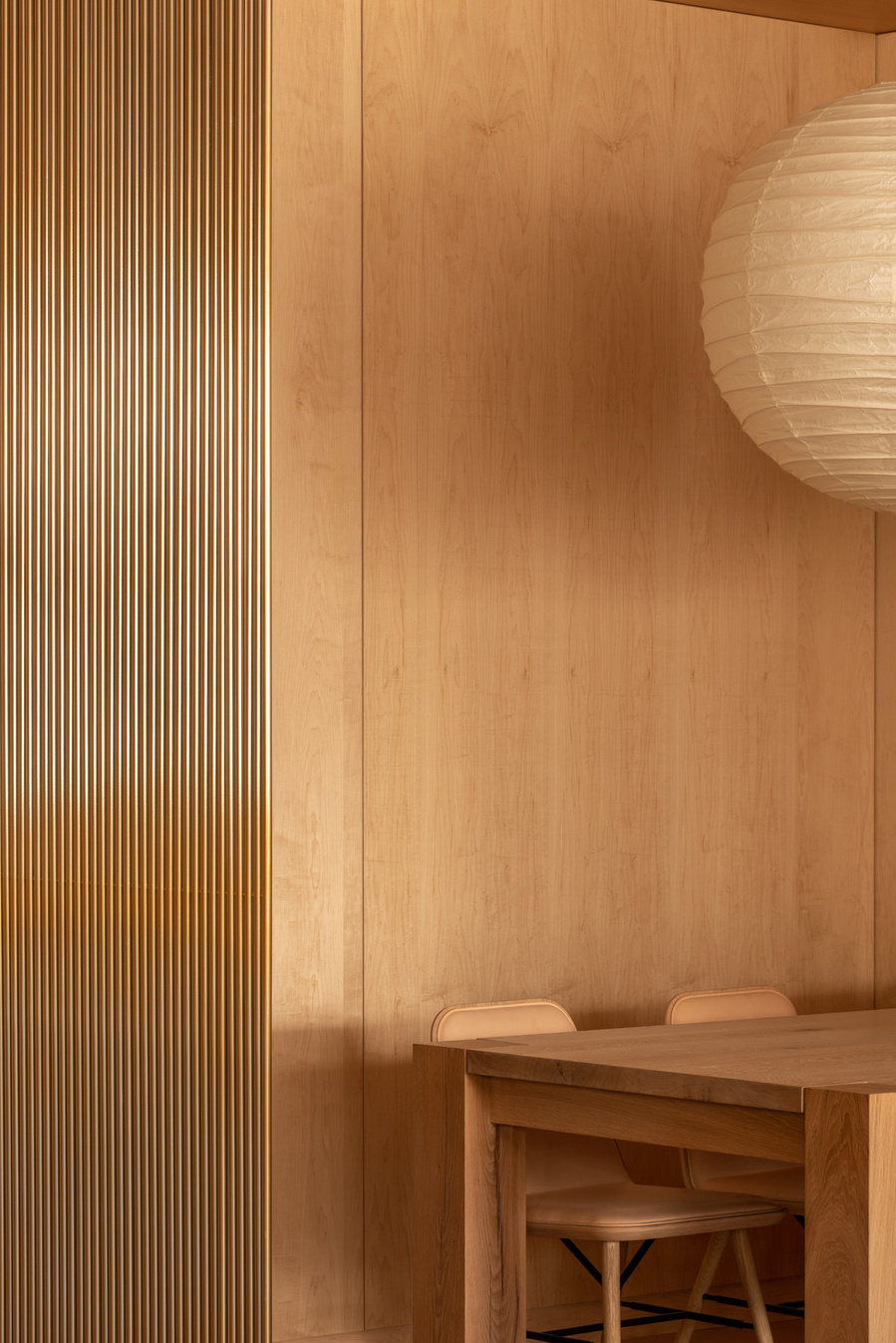 Toronto, Nova Scotia, Vancouver architectural and commercial photographer, Adrian Ozimek creates striking and professional architectural and interior photographs. Prime Seafood Palace Omar Gandhi Architects, restaurant Toronto