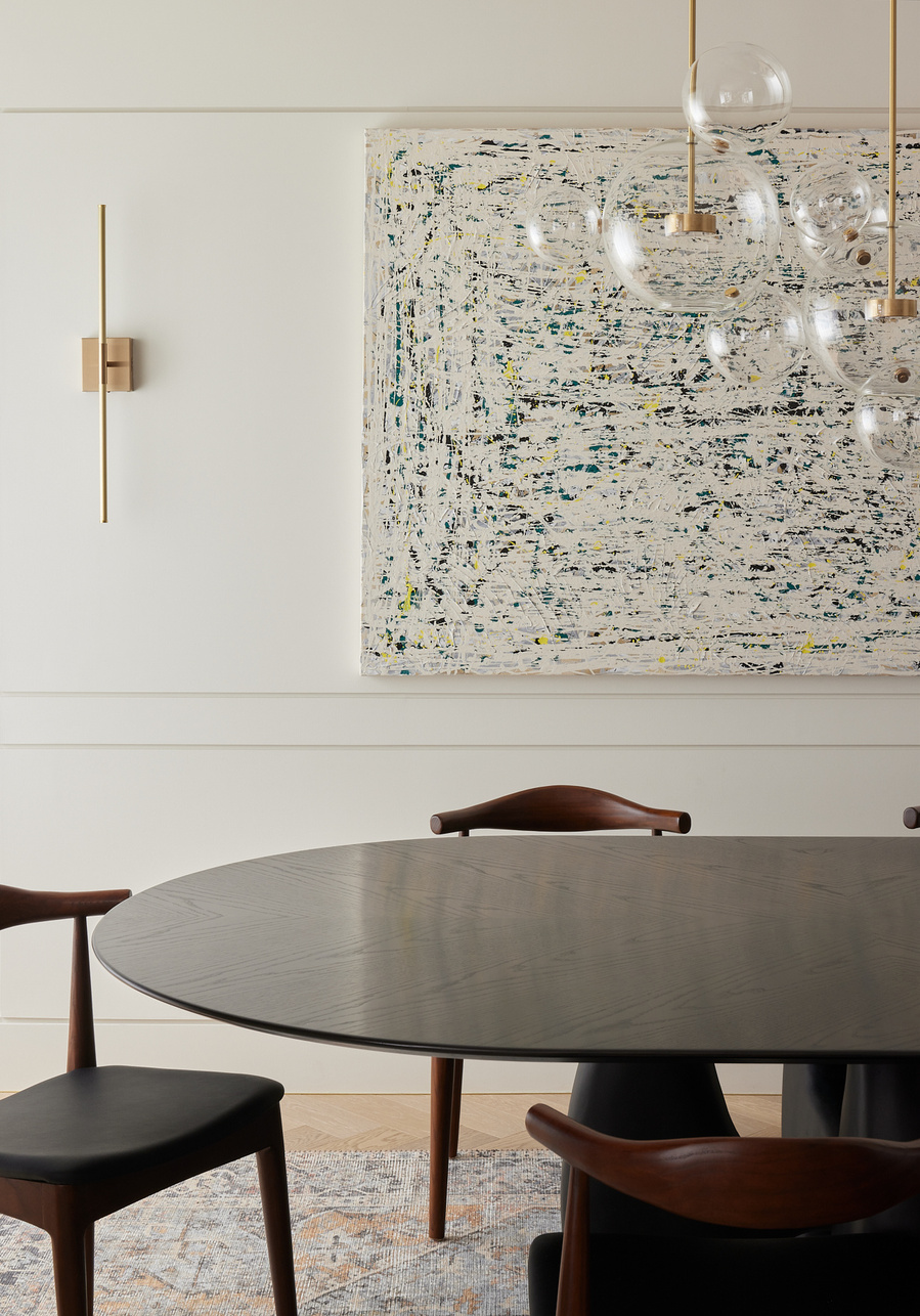 Toronto condo luxury fit out, interior design by Belgium based Studio P Architects. Photographed by Canadian Architectural photographer Adrian Ozimek. 