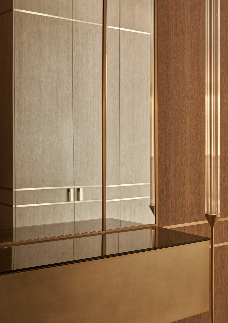 Toronto condo luxury fit out, interior design by Belgium based Studio P Architects. Photographed by Canadian Architectural photographer Adrian Ozimek. 