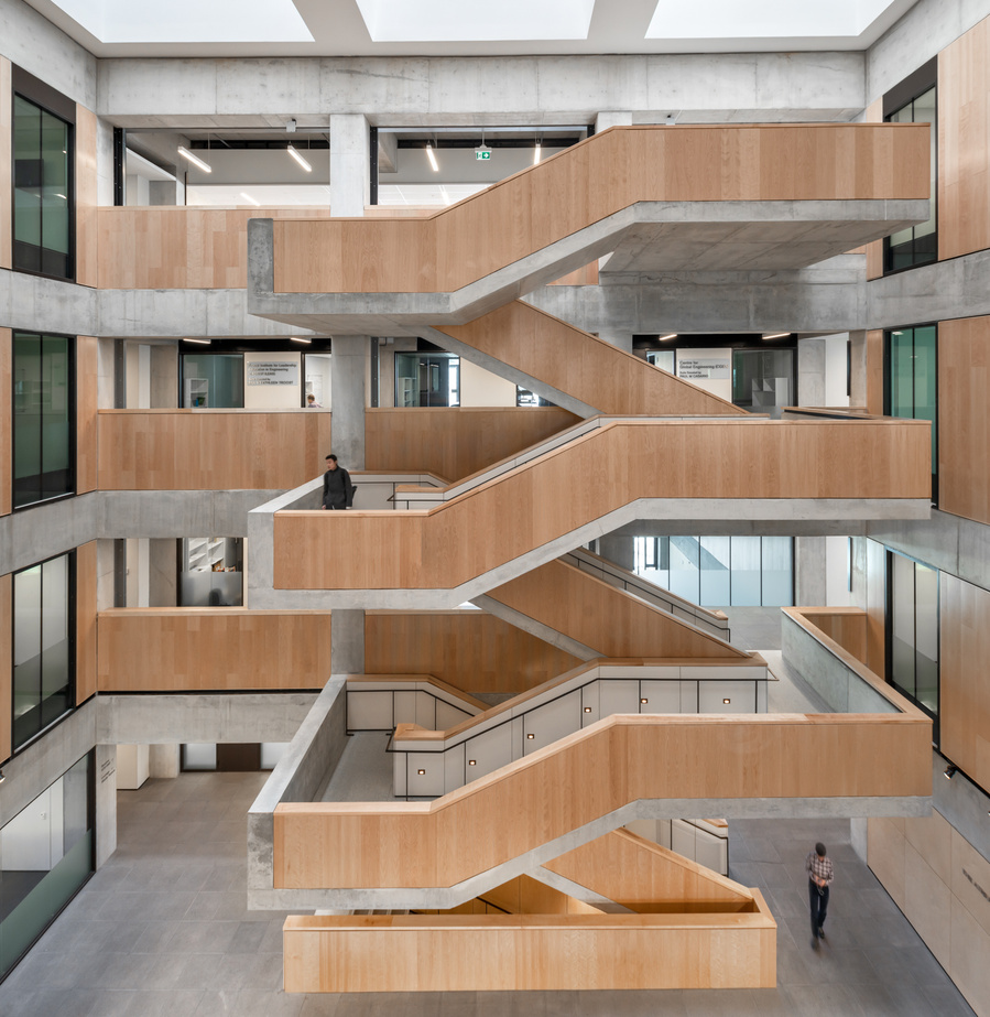 University of Toronto Myhal Centre. Architect: Montgomery Sisam Architects. Taken by Adrian Ozimek Toronto, Vancouver, Nova Scotia architectural and interiors photographer.  Interior staircase wood design