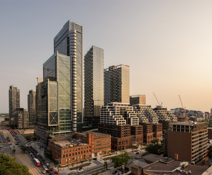 Toronto architecture photographer, The Well photography. The Well Toronto condominiums offer 2 distinct living opportunities; urban living along Front Street and boutique signature living along Wellington Street. 