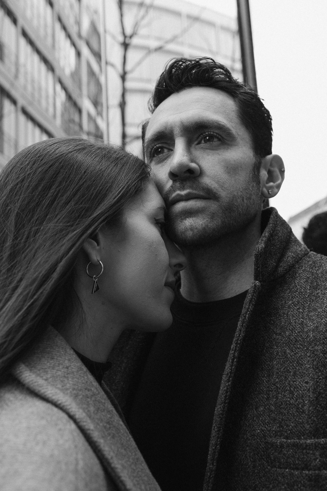 close up of a couple hugging