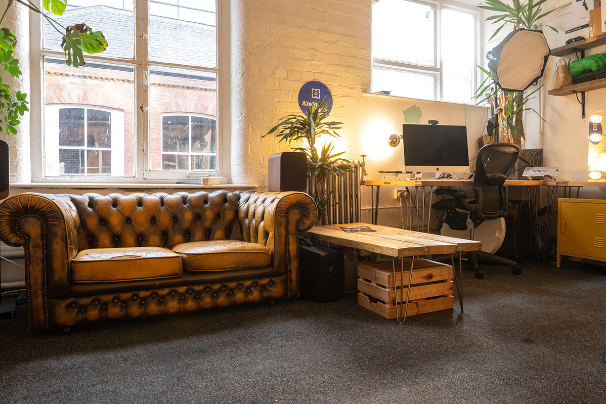 Aire Street Photography Studio for hire in Leeds. 