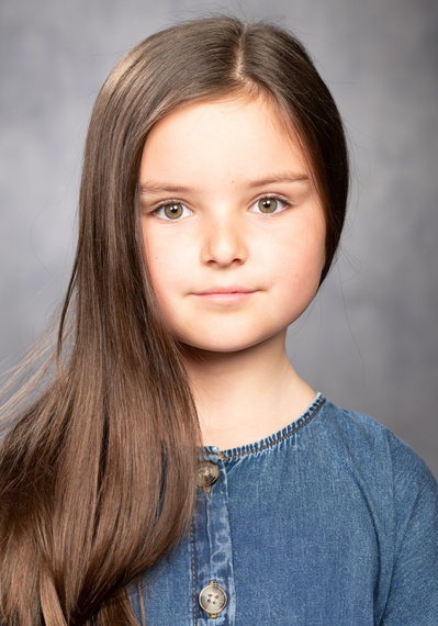 OG:Image Young female Actor Photographed in Aire Street Studio by Mark Wheelwright