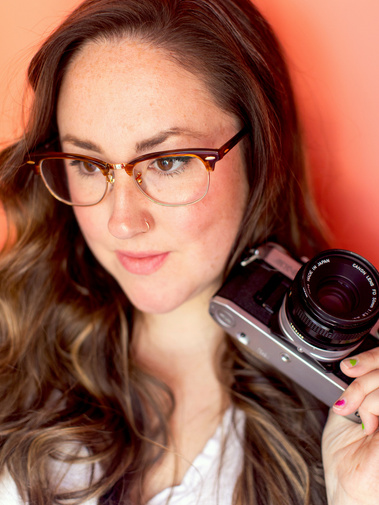 Kate Barnes, Rhode Island family and lifestyle photographer. 