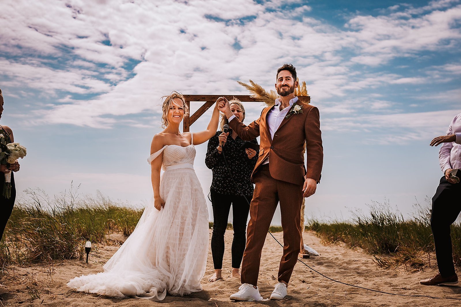 Windsor Ontario Wedding Photographer Beach Wedding