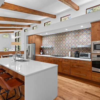 Athens Georgia Real Estate Photography, Athens Ga Real Estate Videography, Athens Ga Real Estate Virtual Tours, Athens Ga Drone Photography, Athens Ga Real Estate Marketing Media, 3D Floors Plans, Twilight Photography. 