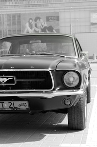 Mustang car show. B&w photography. Warsaw, Plan Defiland. 60. old timer mustang.