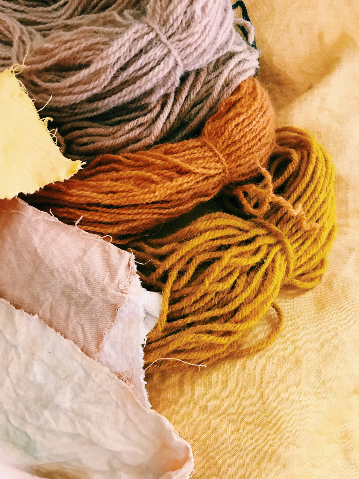 naturraly dyed wool