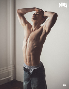 MOB JOURNAL - 2025 - Magazine
Publication Interview [Scott Uzoho X Oliver Dillon
Reilly X Colours Agency]