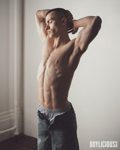 BOYLICIOUS MAG - 2025 - Magazine
Publication&#x2F;Interview [Scott Uzoho X Oliver Dillon
Reilly X Colours Agency]