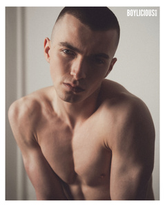 BOYLICIOUS MAG - 2025 - Magazine
Publication&#x2F;Interview [Scott Uzoho X Oliver Dillon
Reilly X Colours Agency]