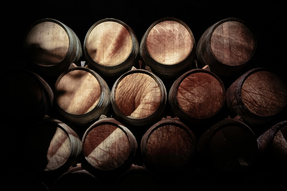 Château Cérons Sauternes wine winery bordeaux bodega france vigne vignoble vineyard grape liquoreux automne fall vigneron wine maker main hands water drop tourism tourisme oenotourisme expérience immersive installation projection sound asmr storytelling