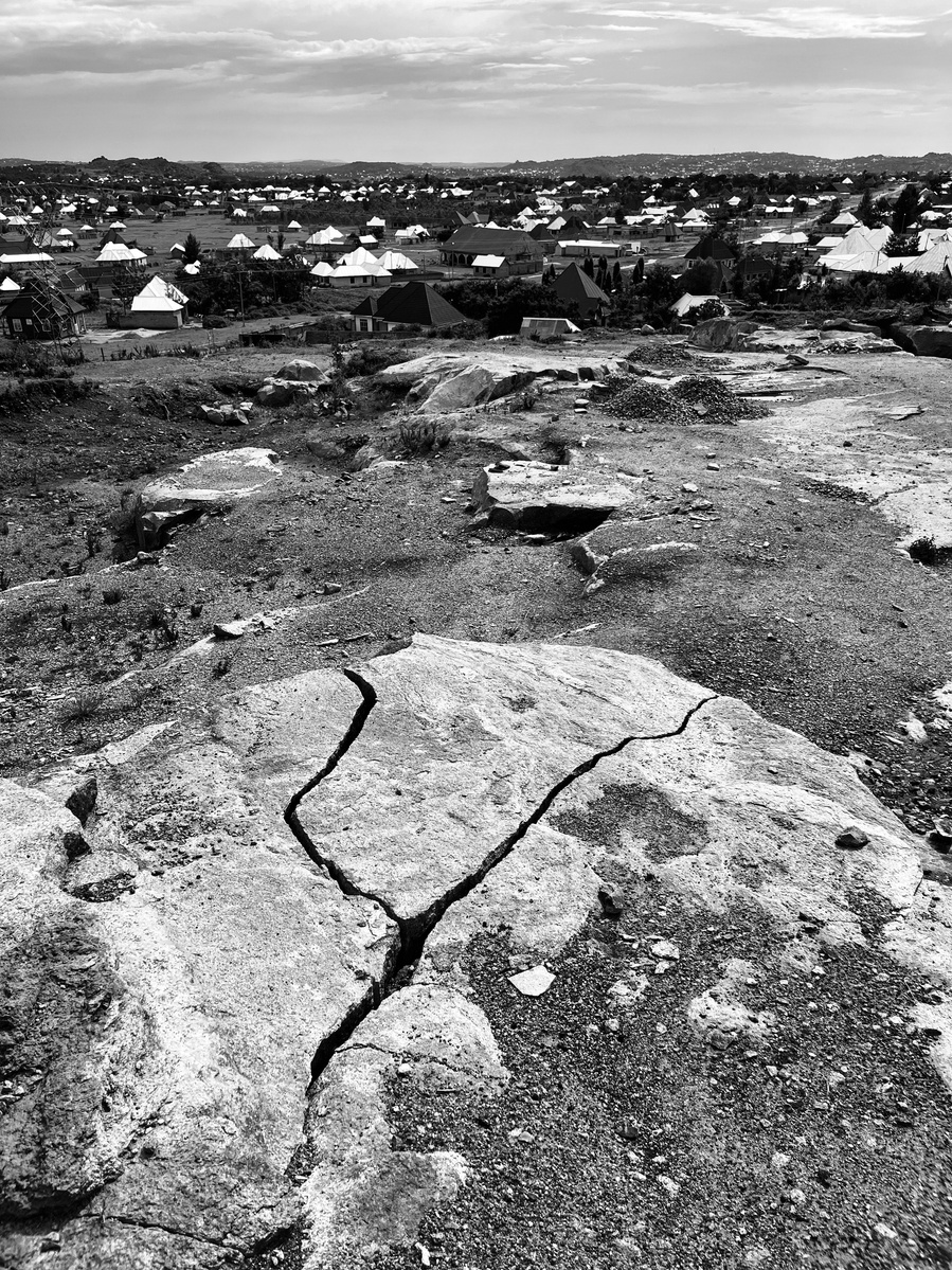 Tanzania, Kitumba, landscape, rocks, bnw, black and white photography