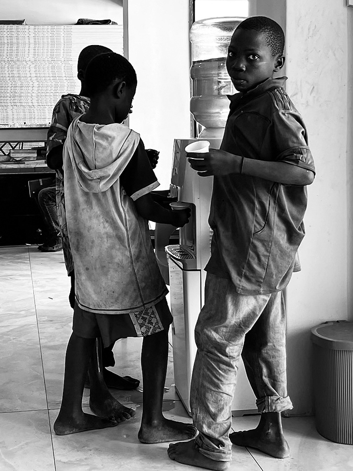Mwanza, bnw, black and white photography