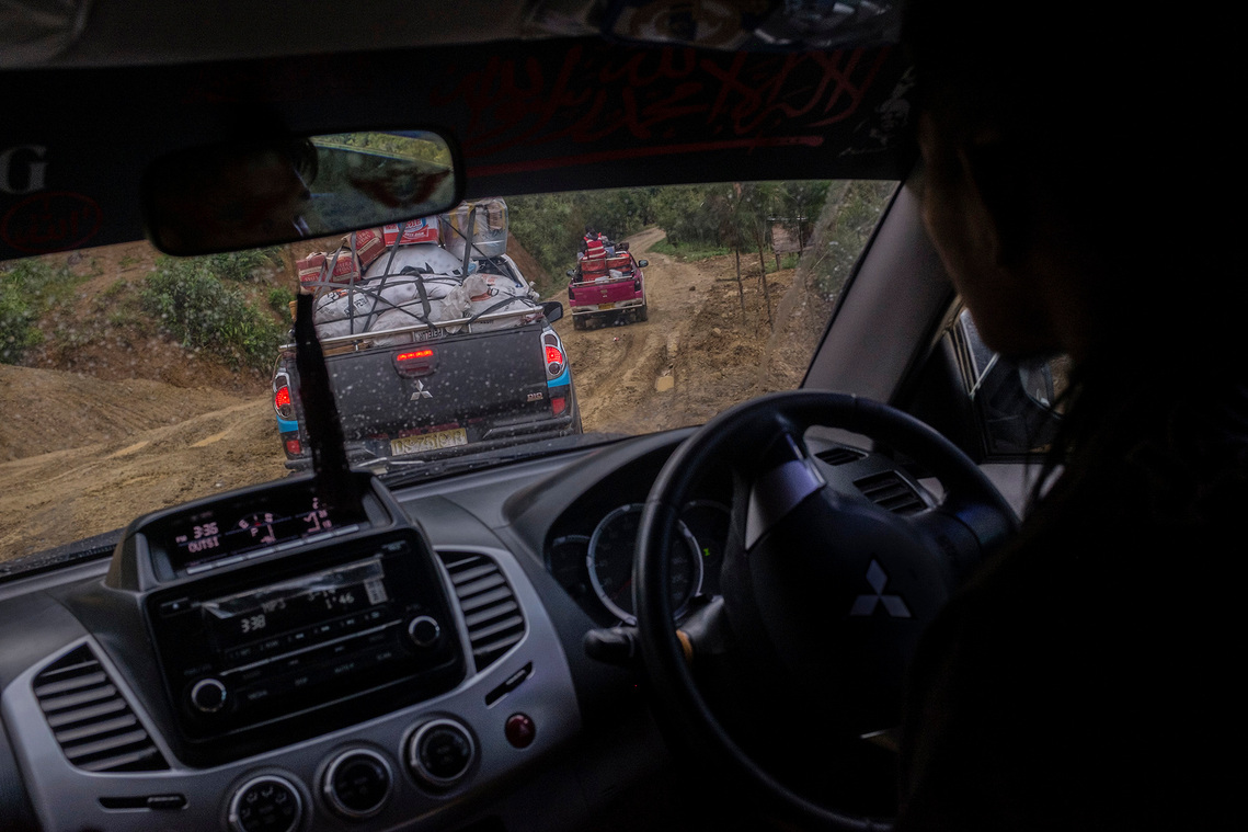 Lani Jaya, Papua, Indonesia. 2016. Regional connectivity encourages the massive presence of factory-made consumer goods in indigenous Papuan communities.