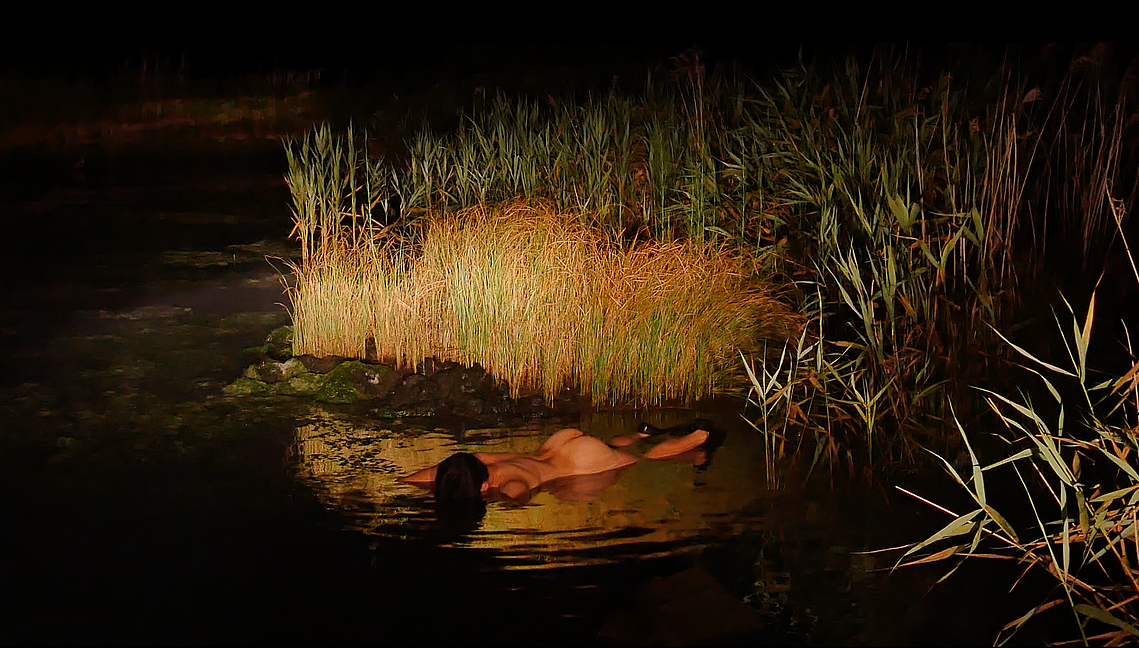 artist Junghun Kim, South Korea, Meeting another life in the water drops