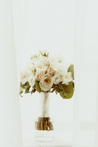 Montreal Wedding Bride Bouquet 
Artistic Photography Candice Pantin