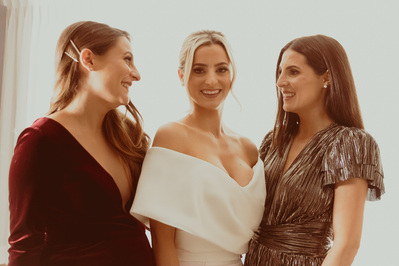 Montreal Wedding Bride and Bridal Party 
Photography Candice Pantin