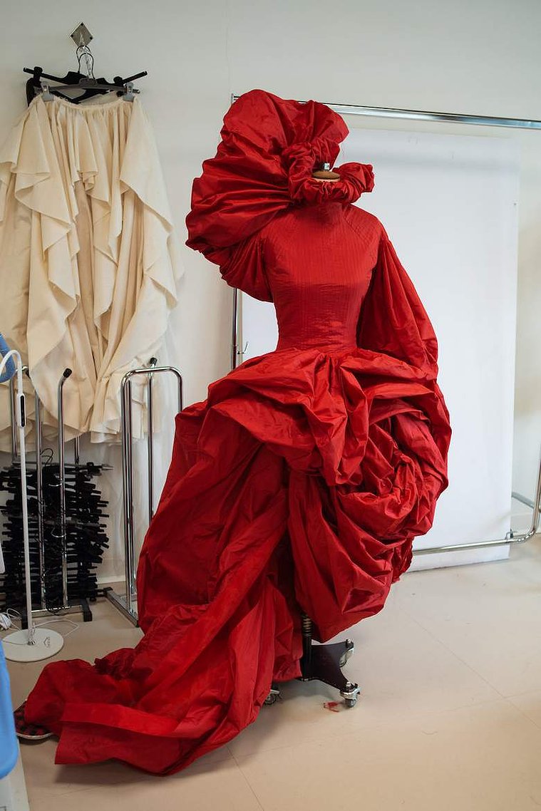 Liam Leslie's image of the Alexander McQueen AW19 Rose Dress by Sarah Burton
