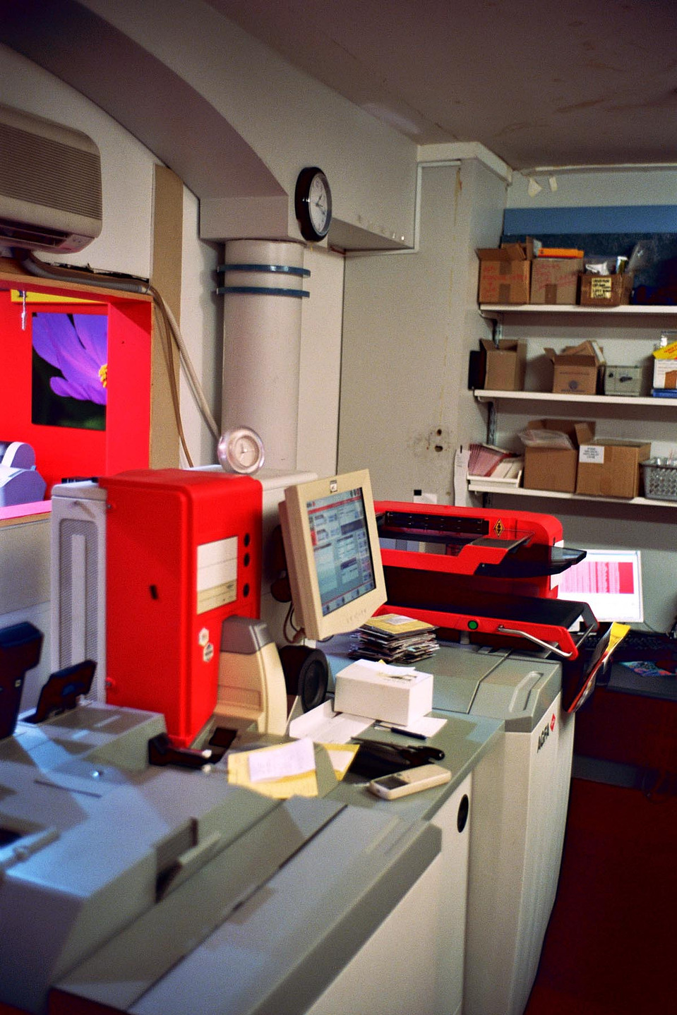 Agfa d-lab, 2009, Leica M4, Summicron-M 35mm IV, Kodak Etkar 100