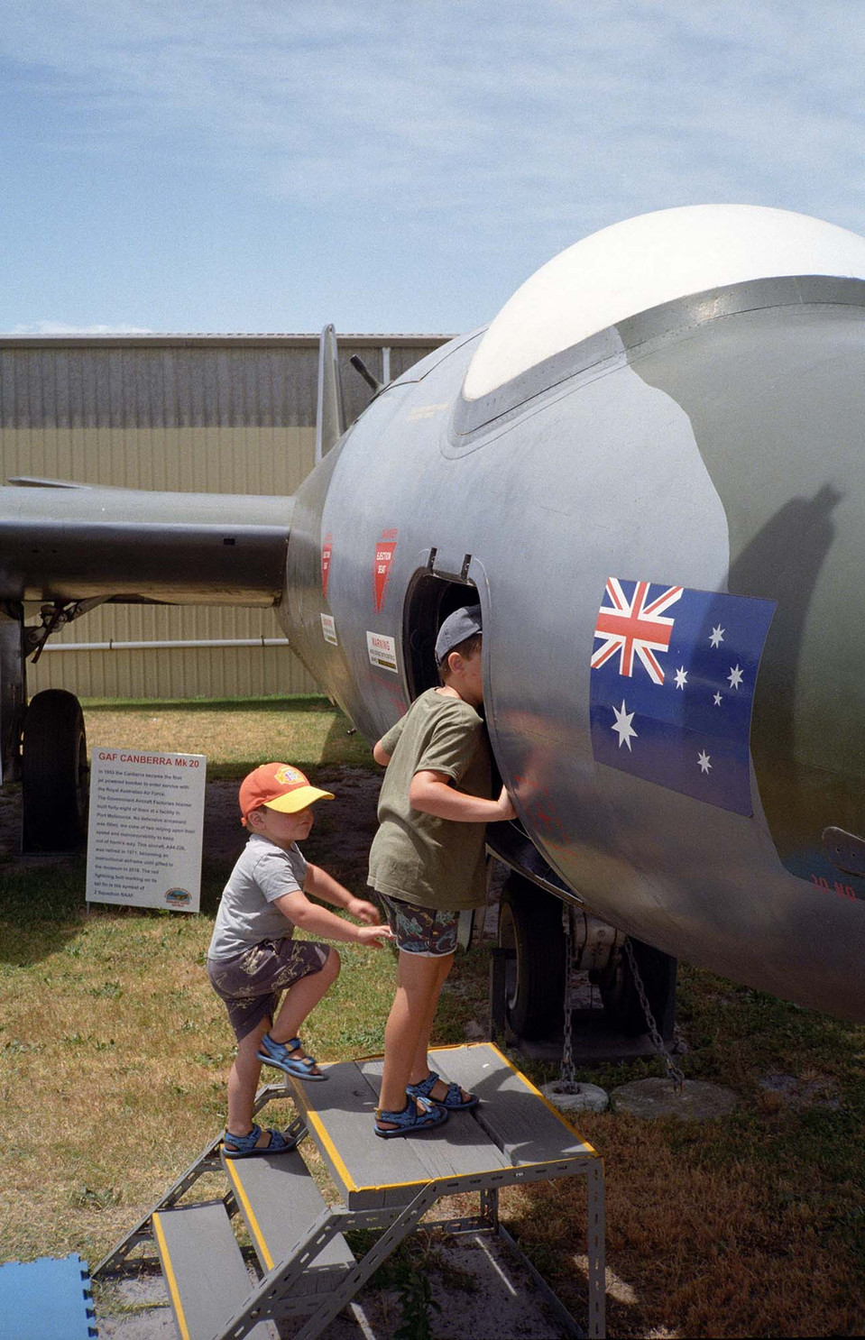 Moorabbin Air Museum, Leica AF-C1, Kodak Gold 200