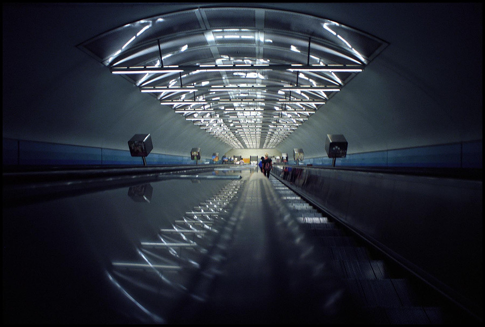 Parliament, 2011, Nikon F100,  Nikkor AI-s 20mm f/2.8