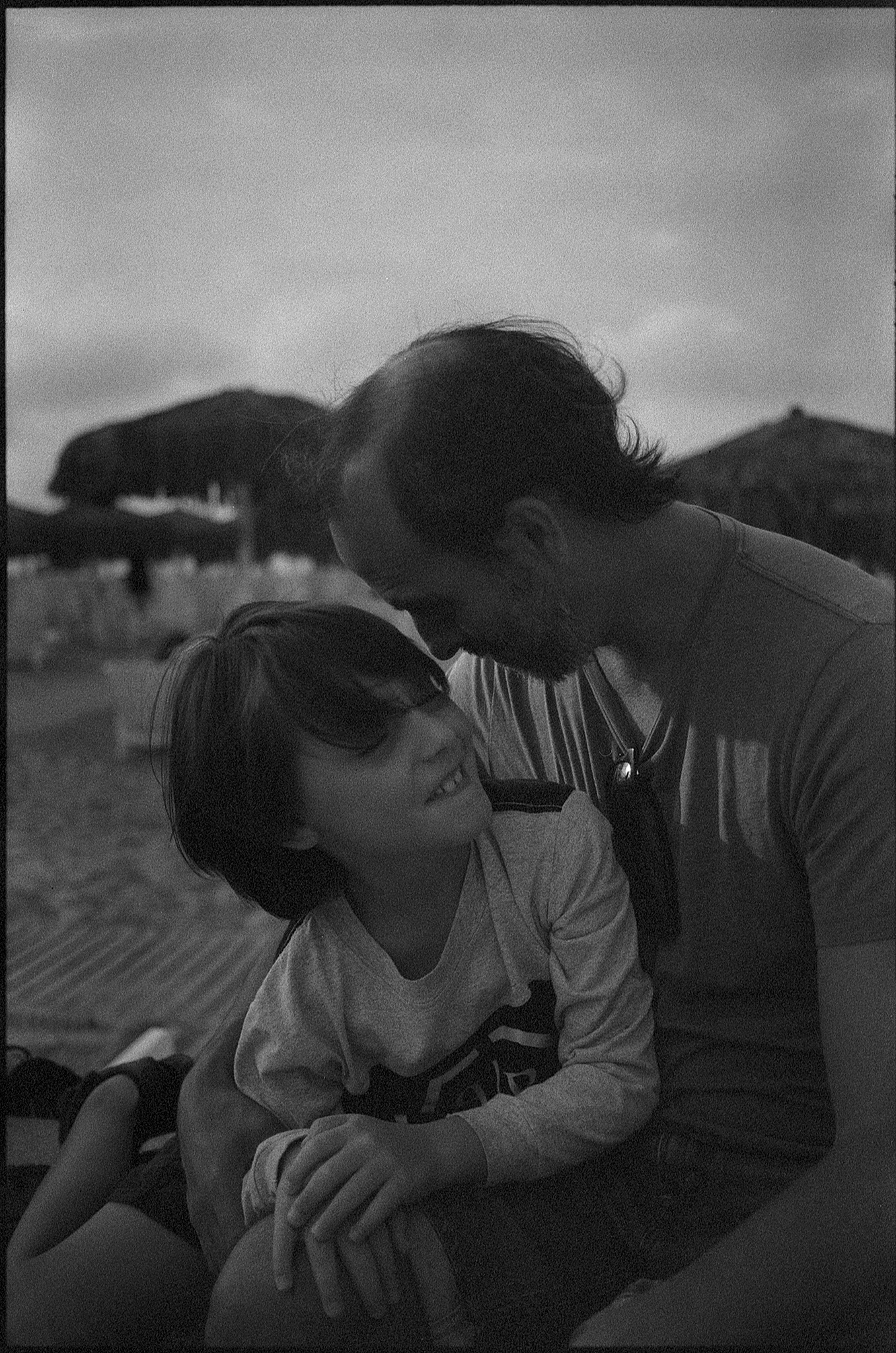 fotografia analogica
35mm
canon eos elan IIe
ilford delta 400
expired film
film photography
Juan Pablo Aragón
Lima Perú