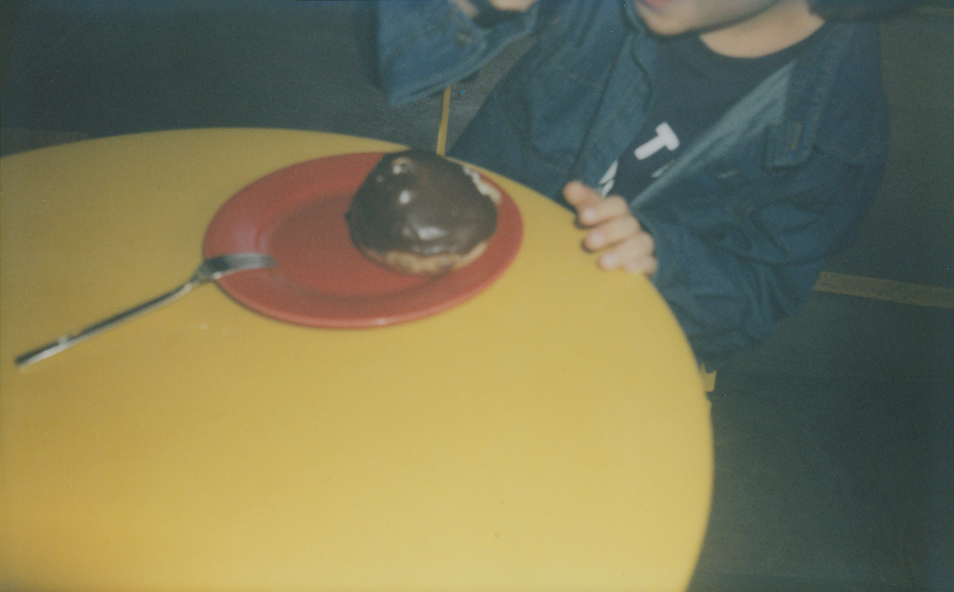 fotografia analogica
fuji instax wide
instant film
film photography
Juan Pablo Aragón
Lima Perú