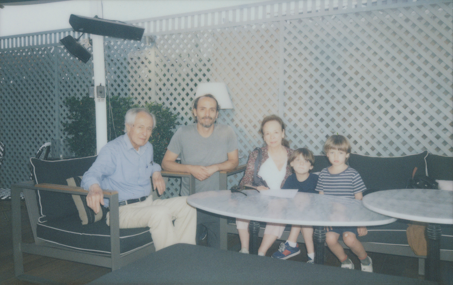 fotografia analogica
fuji instax wide
instant film
film photography
Juan Pablo Aragón
Lima Perú
