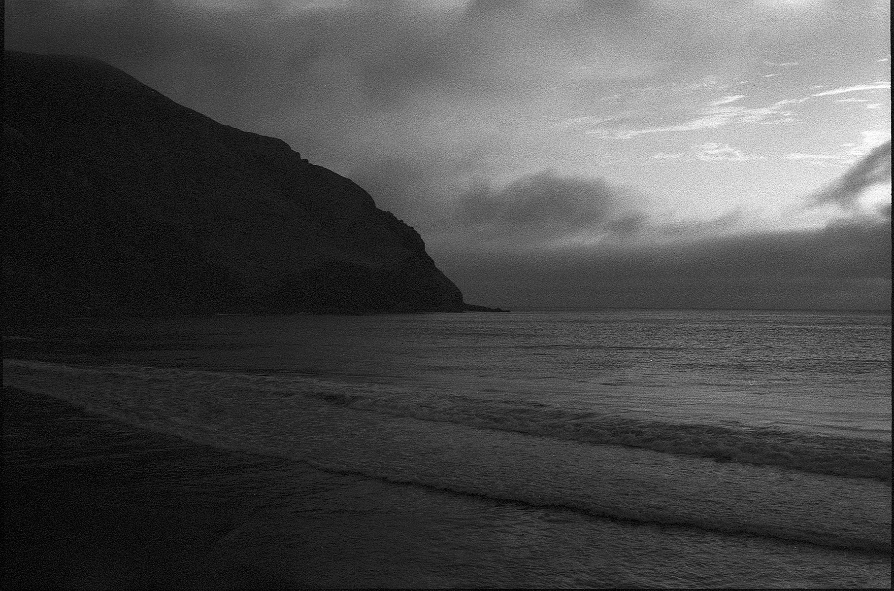 fotografia analogica
35mm
canon eos elan IIe
ilford delta 400
expired film
film photography
Juan Pablo Aragón
Lima Perú