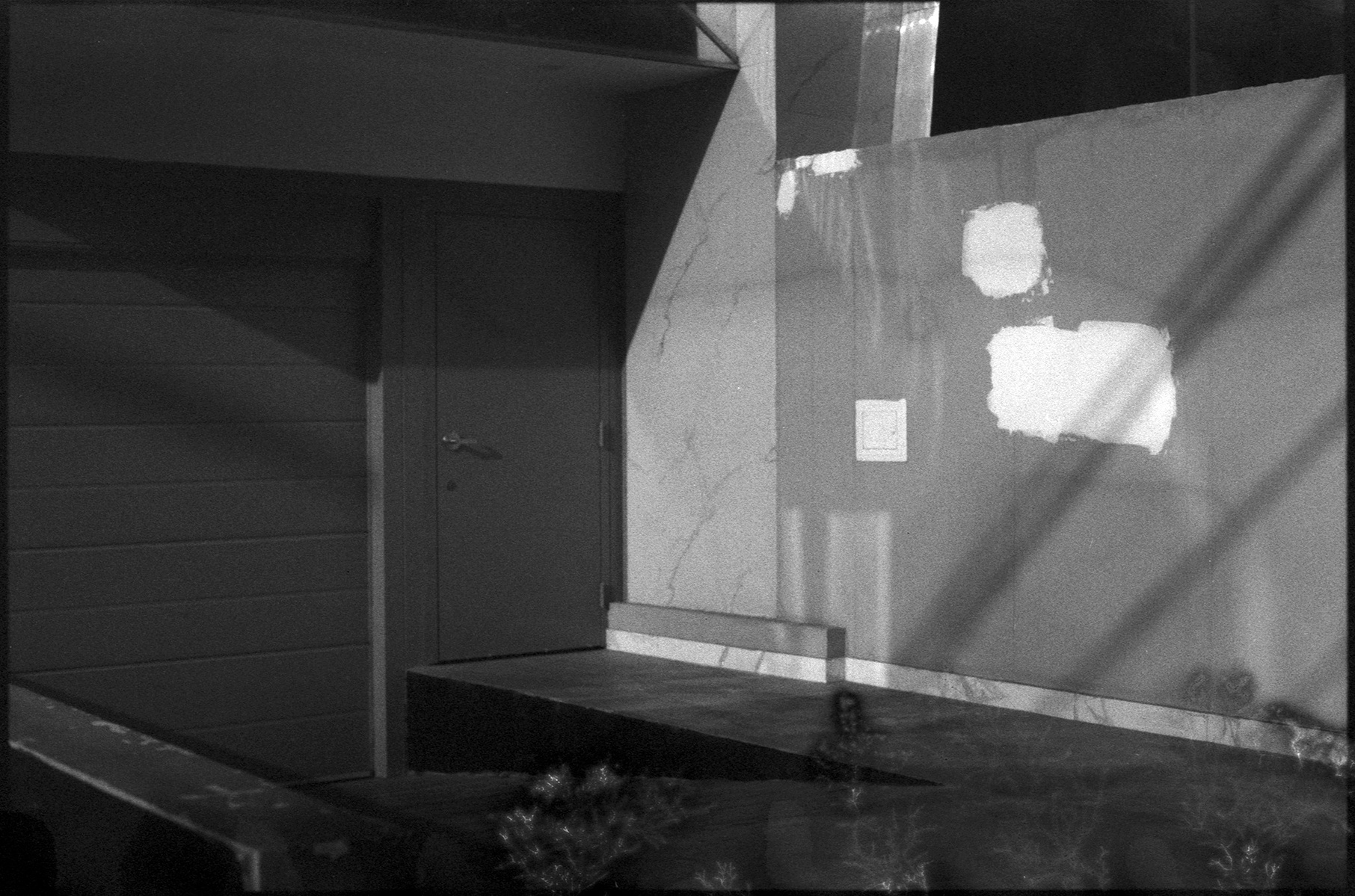 fotografia analogica
35mm
canon eos elan IIe
ilford delta 400
expired film
film photography
Juan Pablo Aragón
Lima Perú