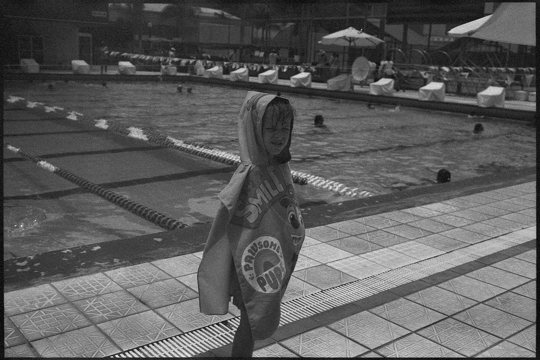 fotografia analogica
35mm
canon eos elan IIe
ilford delta 400
expired film
film photography
Juan Pablo Aragón
Lima Perú