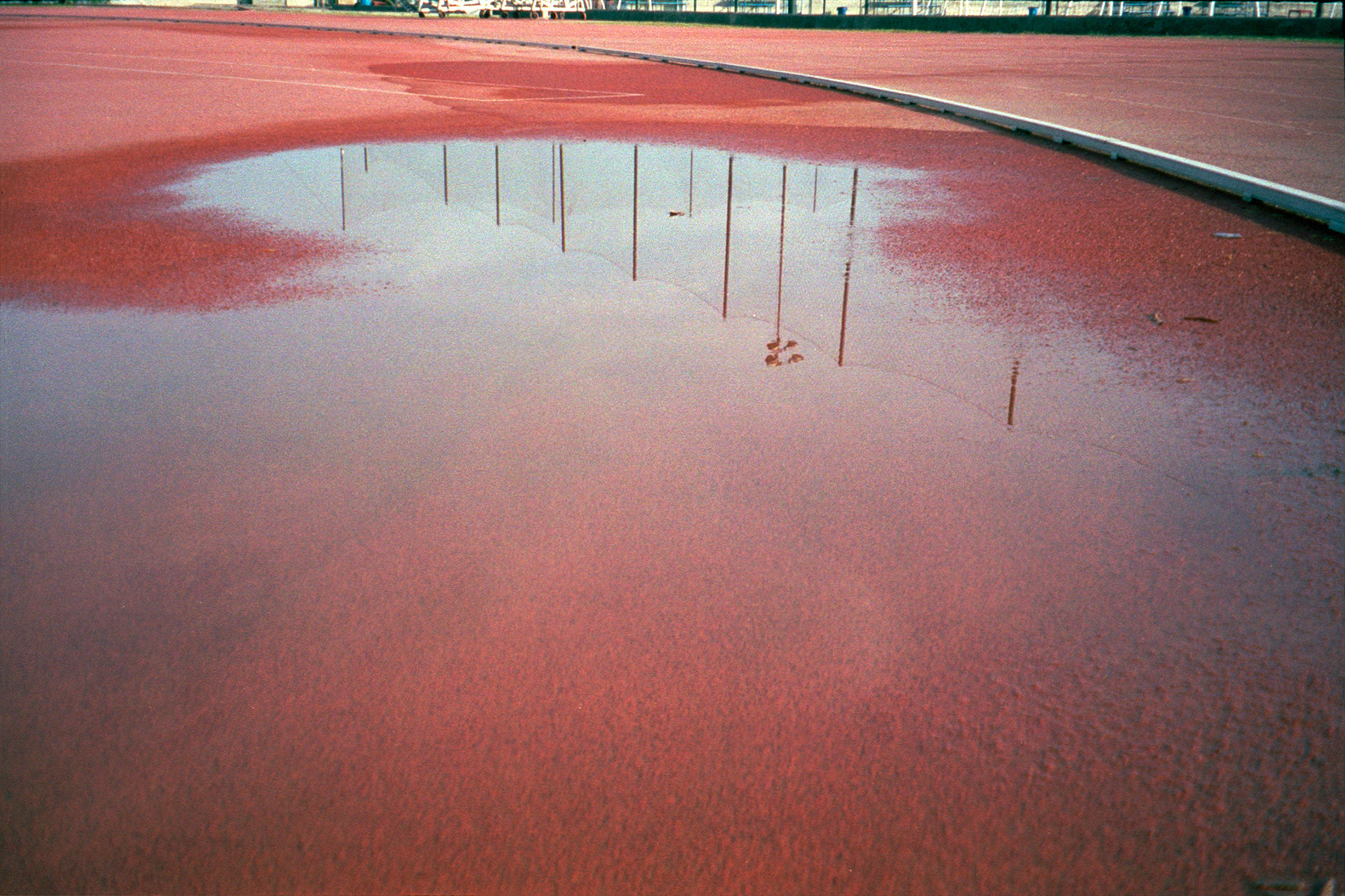 fotografia analogica
35mm
olympus stylus 120
film photography
Juan Pablo Aragón
Lima Perú