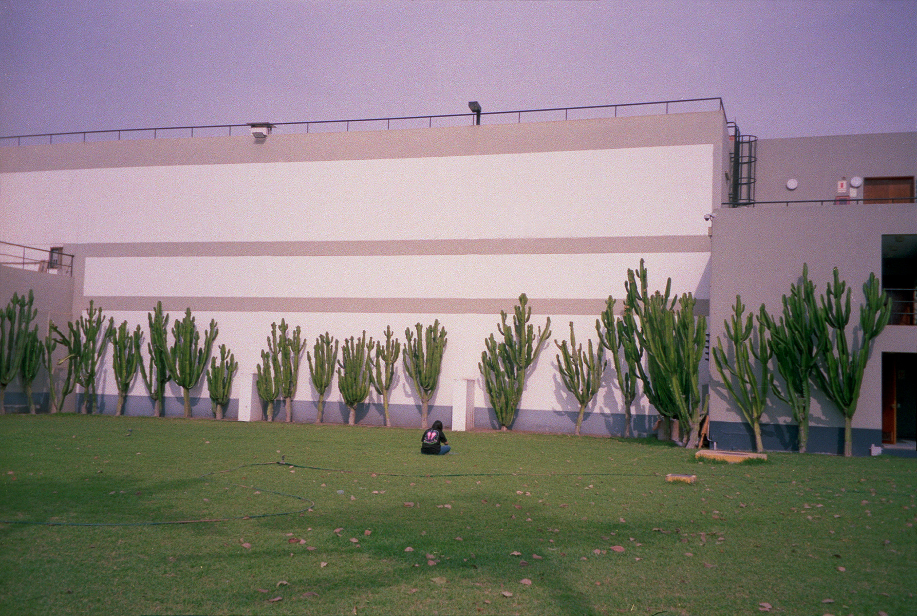 fotografia analogica
35mm
olympus stylus 120
film photography
Juan Pablo Aragón
Lima Perú