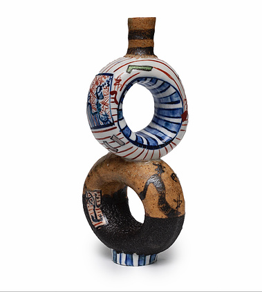 Yobitsugi style ,yobitsugi, pop ceramics , modern ceramics ,famous ceramic artist ,徳利、焼き物、呼び継　徳利