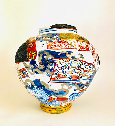Moon jar,Yobitsugi , kinstugi,Oribe style,呼び継　、porcelain moon jar 