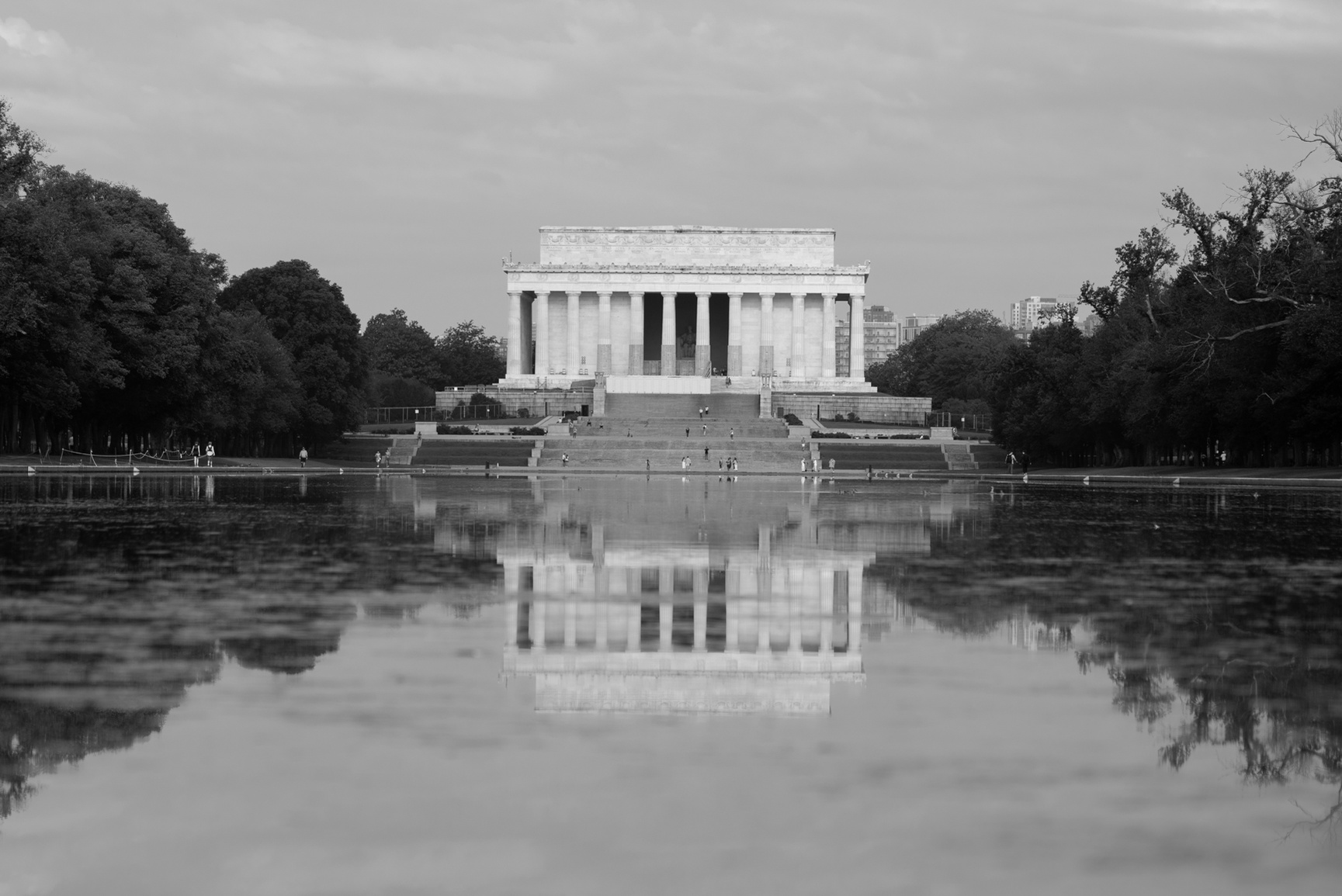 Lincoln Memorial in black and white