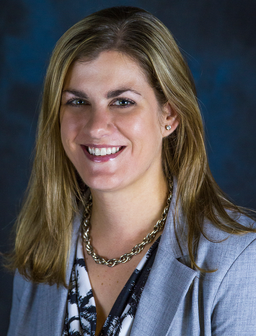alexandragunnoe, photography, reviews, corporate, headshot, portrait, seattle, bellevue, studio, photographe