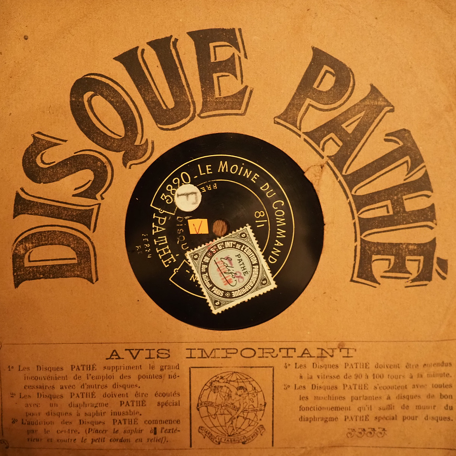 disque à 100 tours pathé par Polin