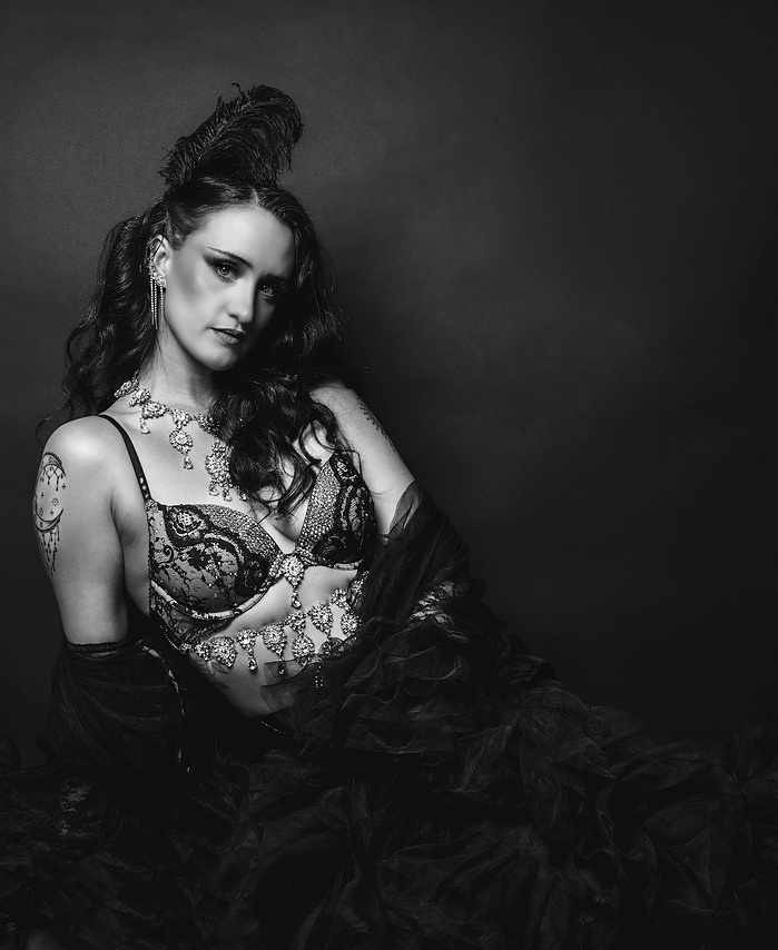 Remarkable black and white photographs captured by Zack Daigle Studios.