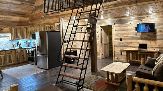 Large Cabin with Loft