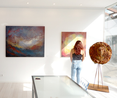 Jessica Dunn with Quinta Art Collective, exhibition at Gallery Aderita Artistic Space, Vale do Lobo, Portugal.