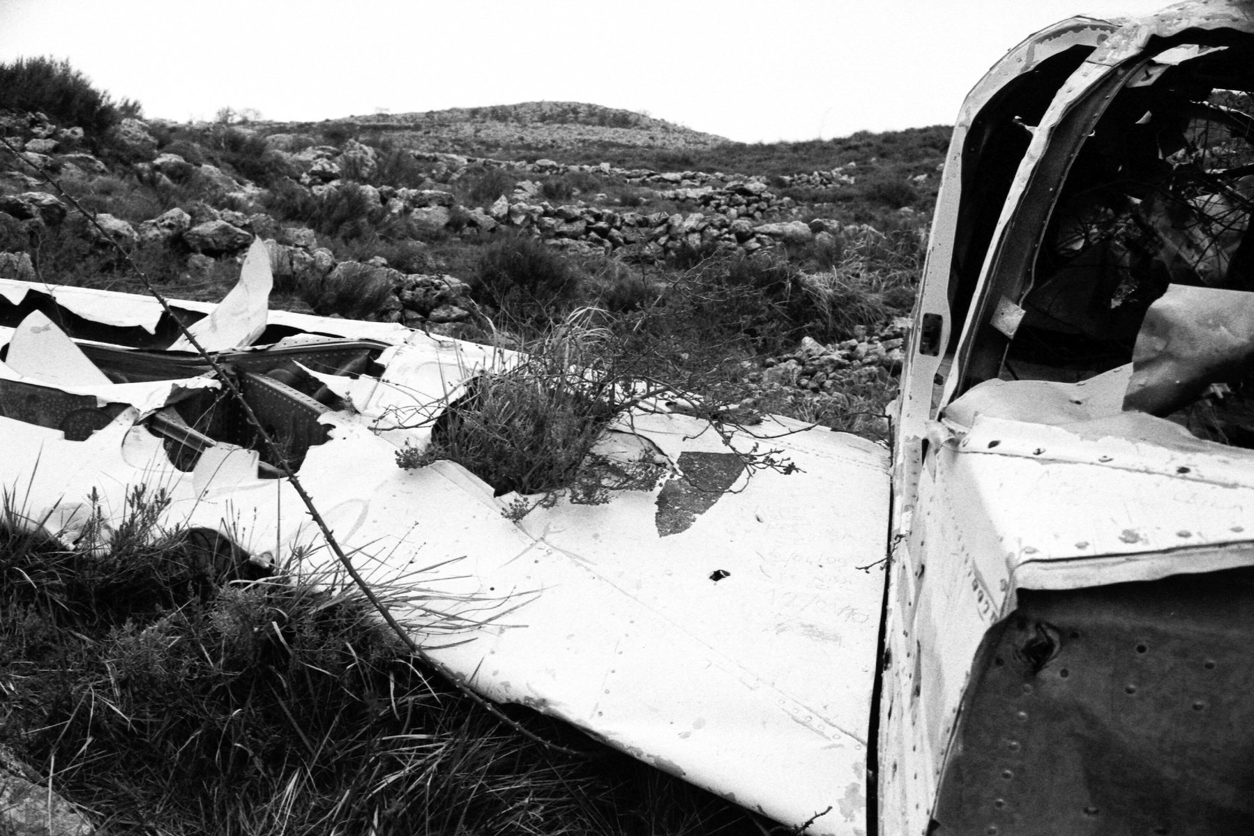 Crashed plane shot by Grégoire Huret with 35mm Leica M6 & Ilford HP5.
Location : Tourrettes-sur-Loup (France)