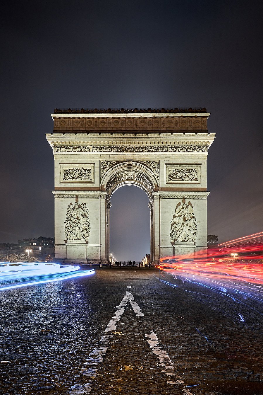 Arc de Triomphe in paris
