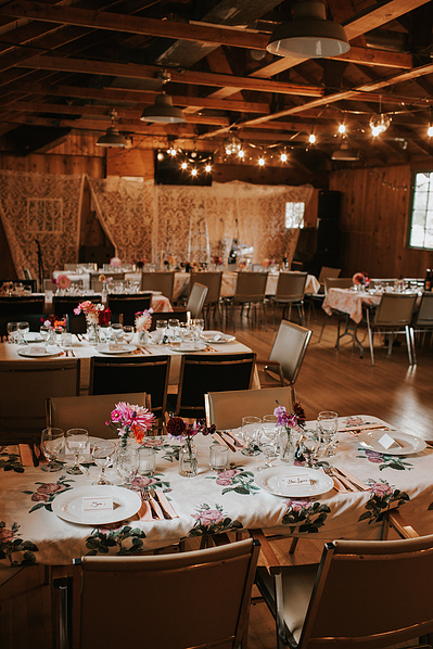 Country Wedding in Dove Creek, Courtenay, Vancouver Island