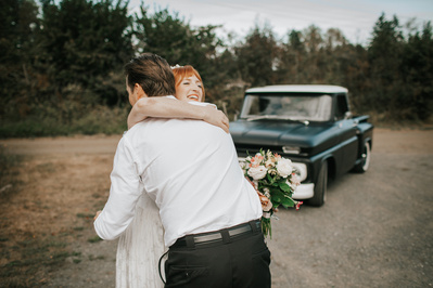 Country Wedding in Dove Creek, Courtenay, Vancouver Island