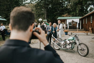 Country Wedding in Dove Creek, Courtenay, Vancouver Island